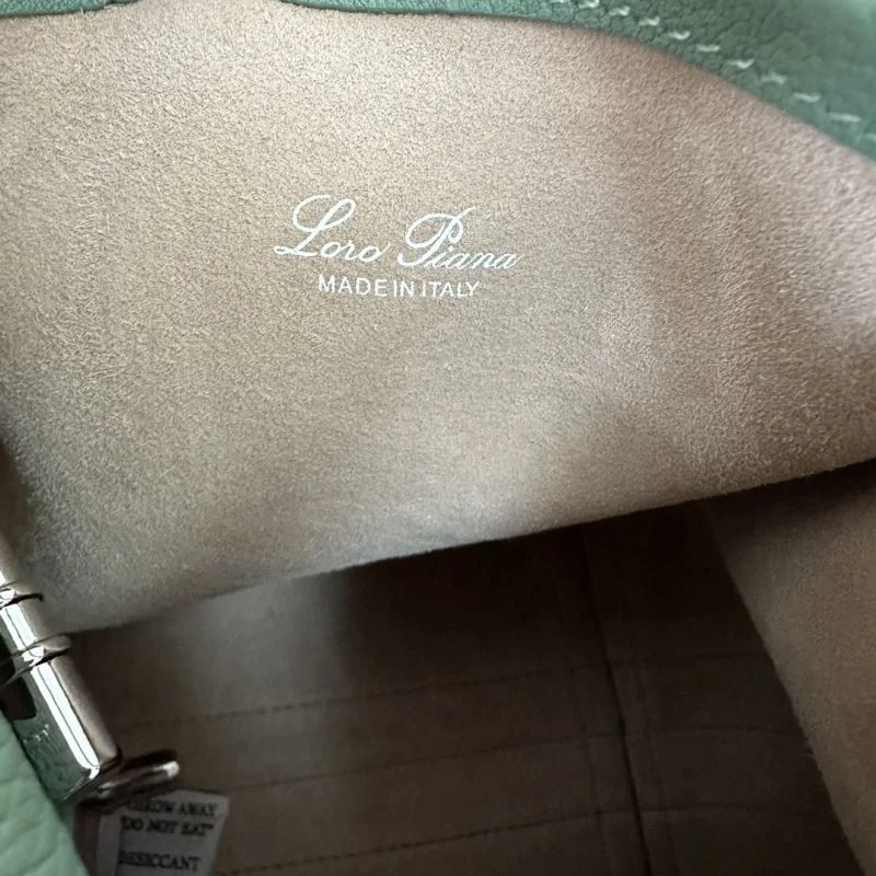 FlexibleFit Loro Piana Bucket Bags 44006