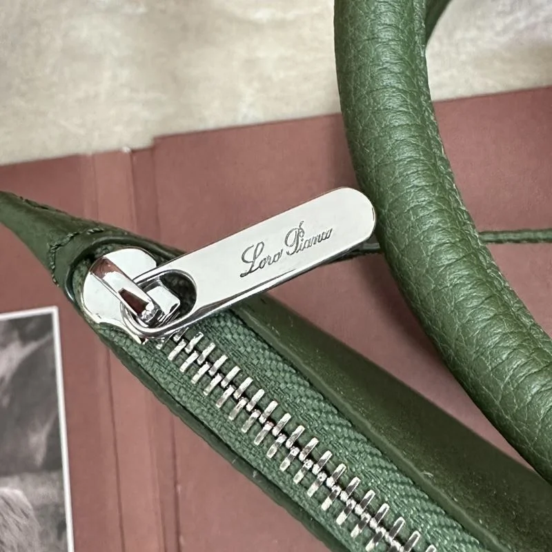 Unique Loro Piana Bucket Bags 44003