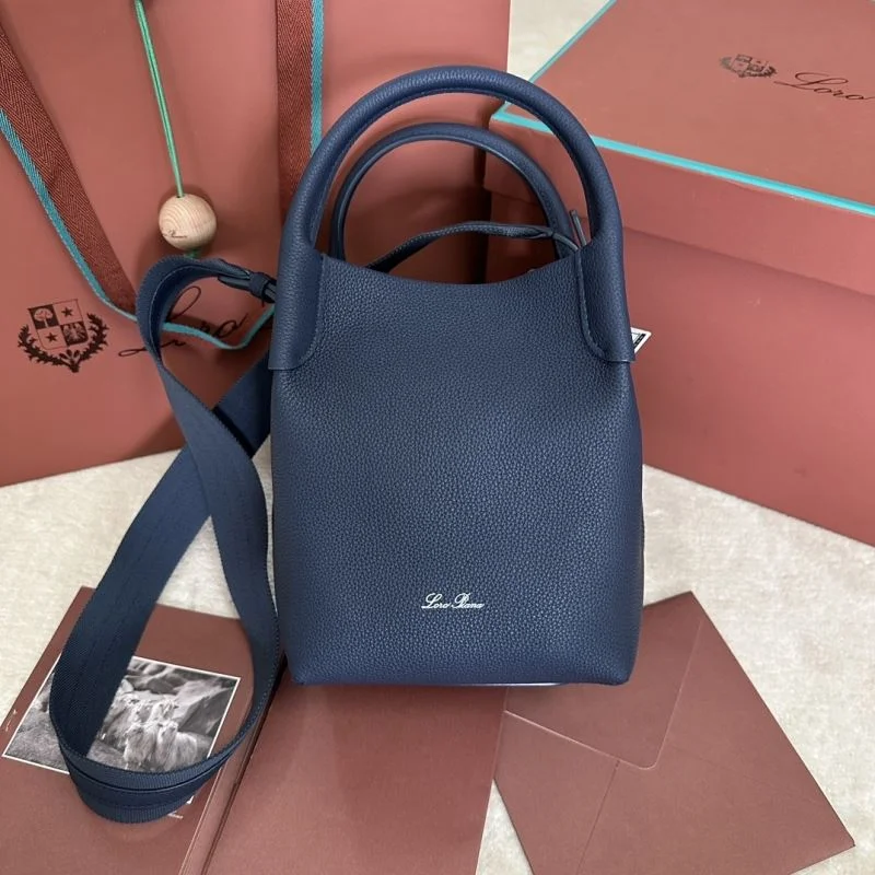 EyeCatching Loro Piana Bucket Bags 44004