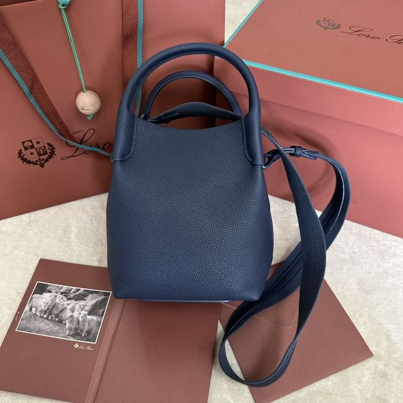 EyeCatching Loro Piana Bucket Bags 44004