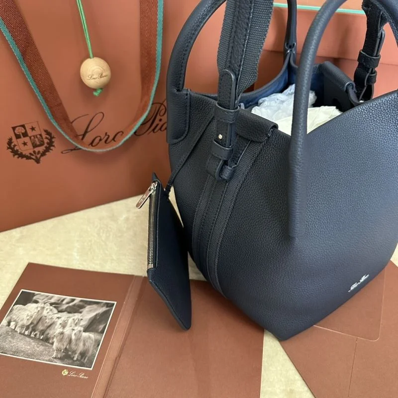 EyeCatching Loro Piana Bucket Bags 44004