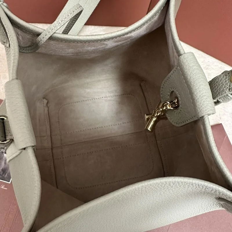 TechFriendly Loro Piana Bucket Bags 43650