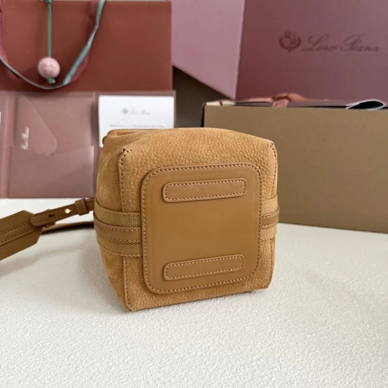 EyeCatching Loro Piana Bucket Bags 43647