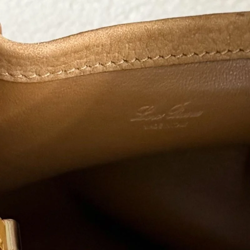 EyeCatching Loro Piana Bucket Bags 43647
