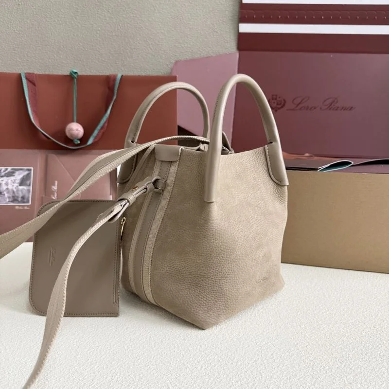 Lightweight Loro Piana Bucket Bags 43653