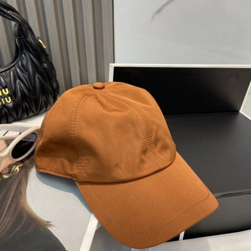 Loro Piana Caps Sophisticated 258409