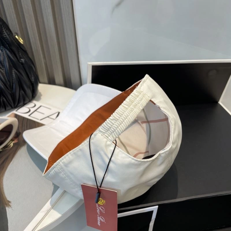 Loro Piana Caps HighQuality 258330