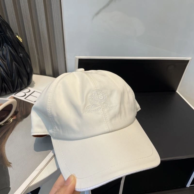 Loro Piana Caps HighQuality 258330