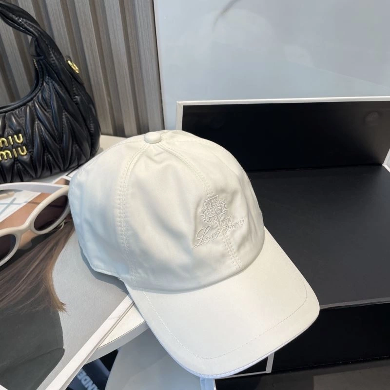 Loro Piana Caps HighQuality 258330