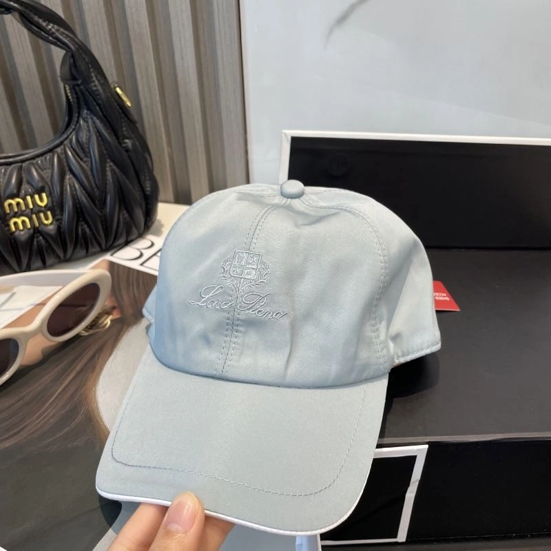 Resilient Loro Piana Caps 258332