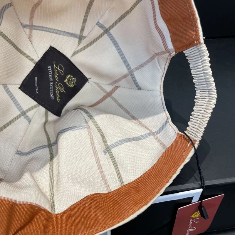 Loro Piana Caps Modern 258328