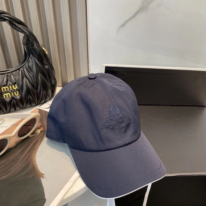 Loro Piana Caps Lightweight 258326