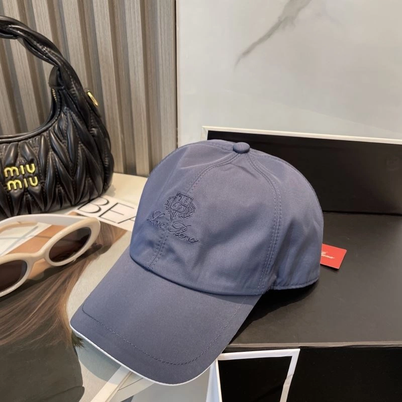 Loro Piana Caps StreetReady 258324