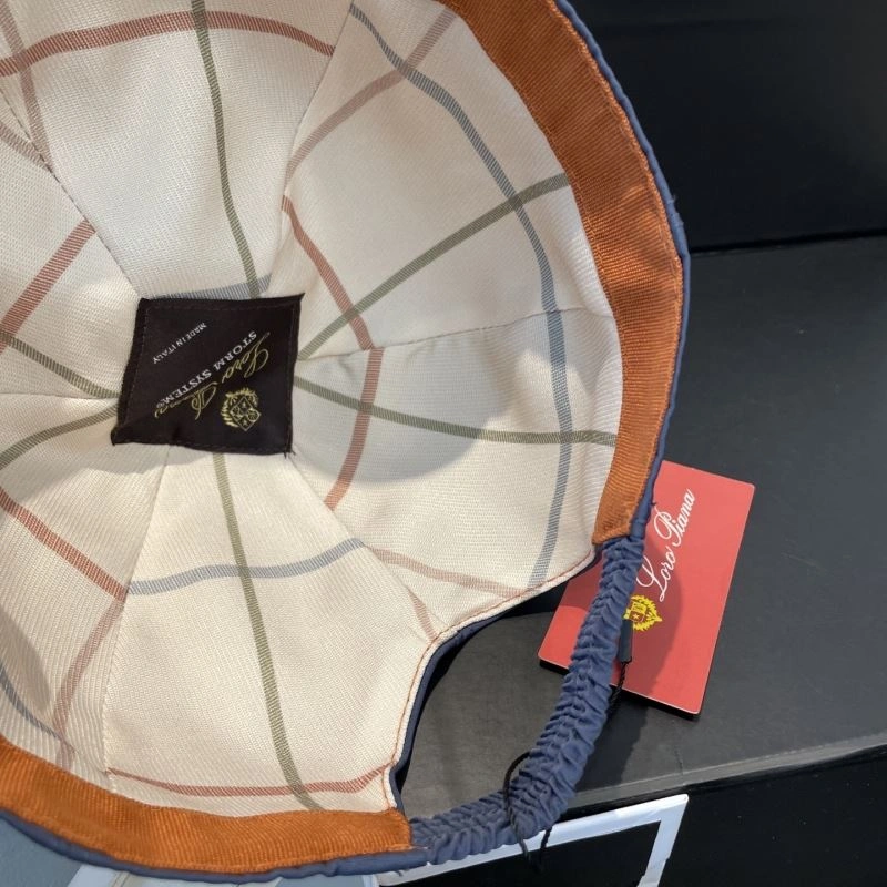 Loro Piana Caps StreetReady 258324