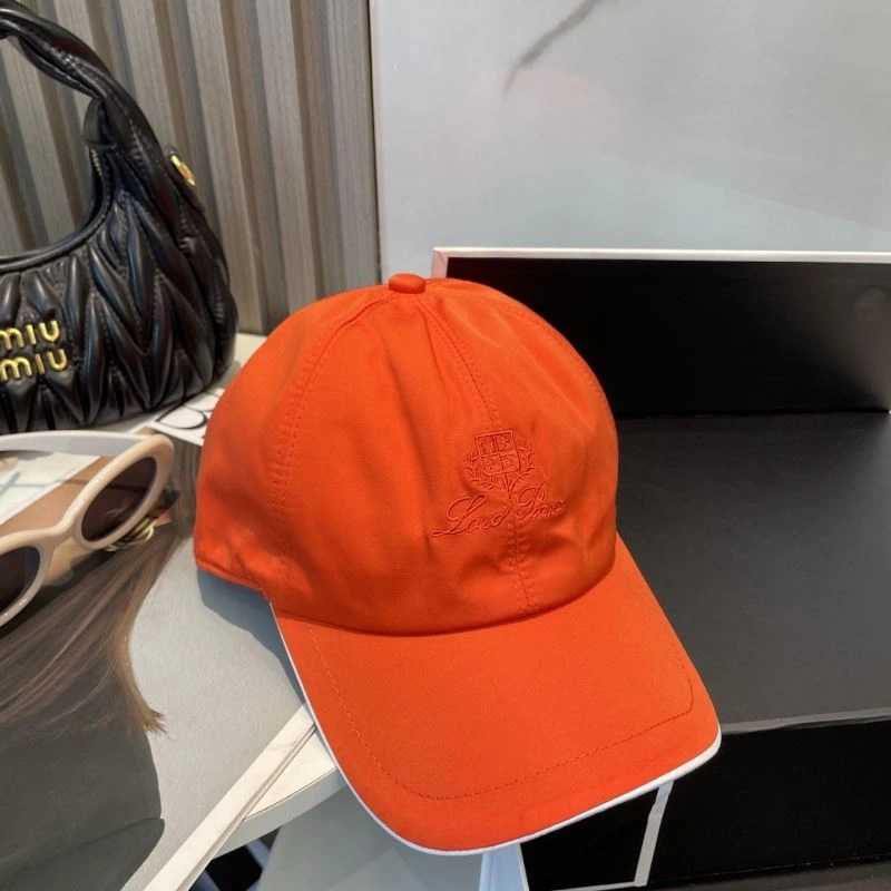 Loro Piana Caps Refined 258317