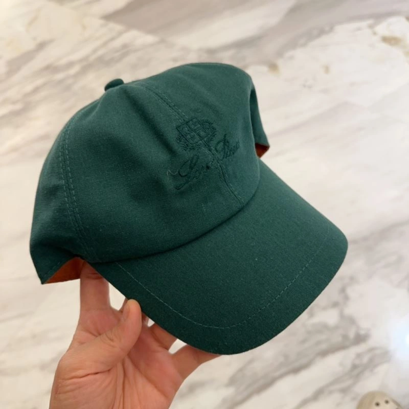 Loro Piana Caps Colorful 258289