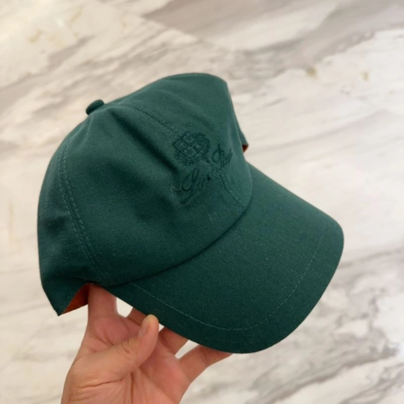 Loro Piana Caps Colorful 258289