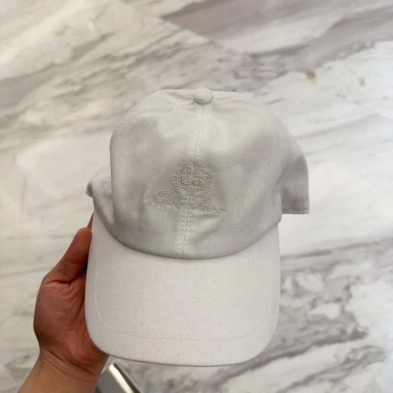 Loro Piana Caps FashionForward 258310