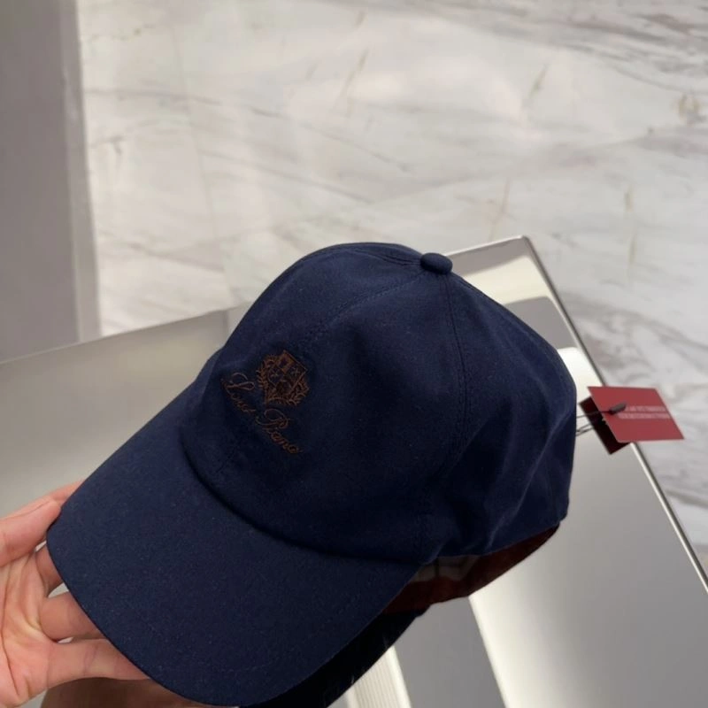 Loro Piana Caps Vibrant 258287