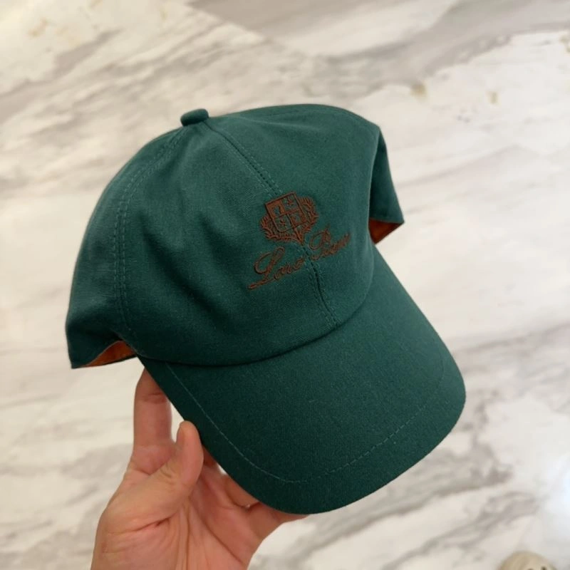 Loro Piana Caps BestValue 258300