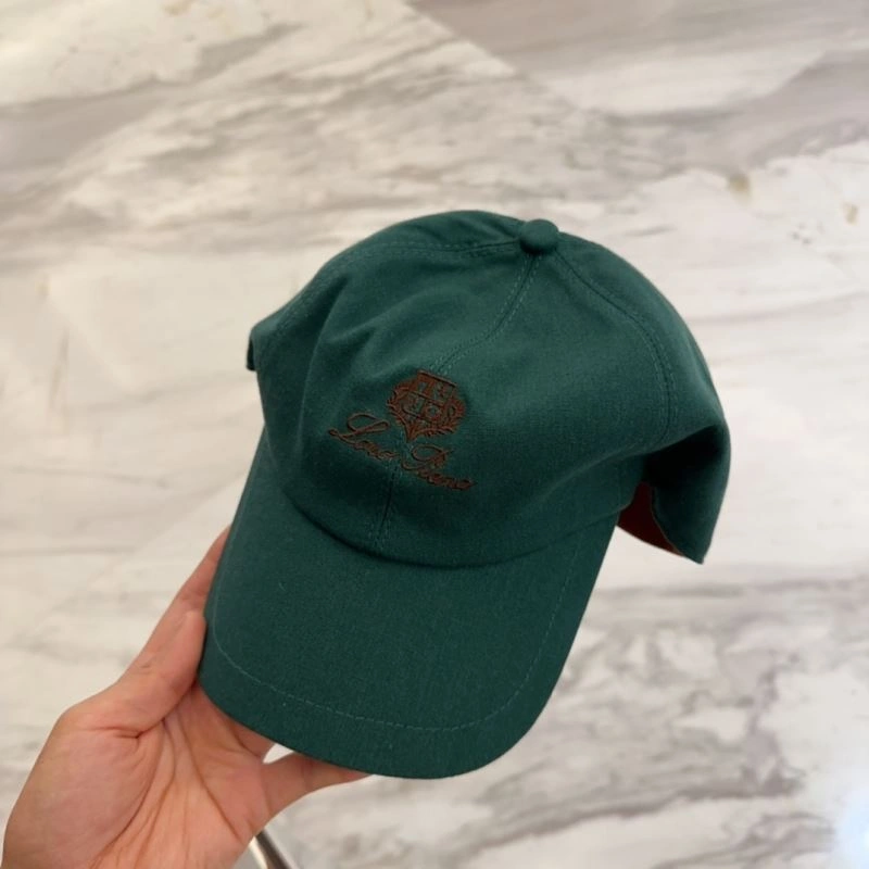 Loro Piana Caps BestValue 258300