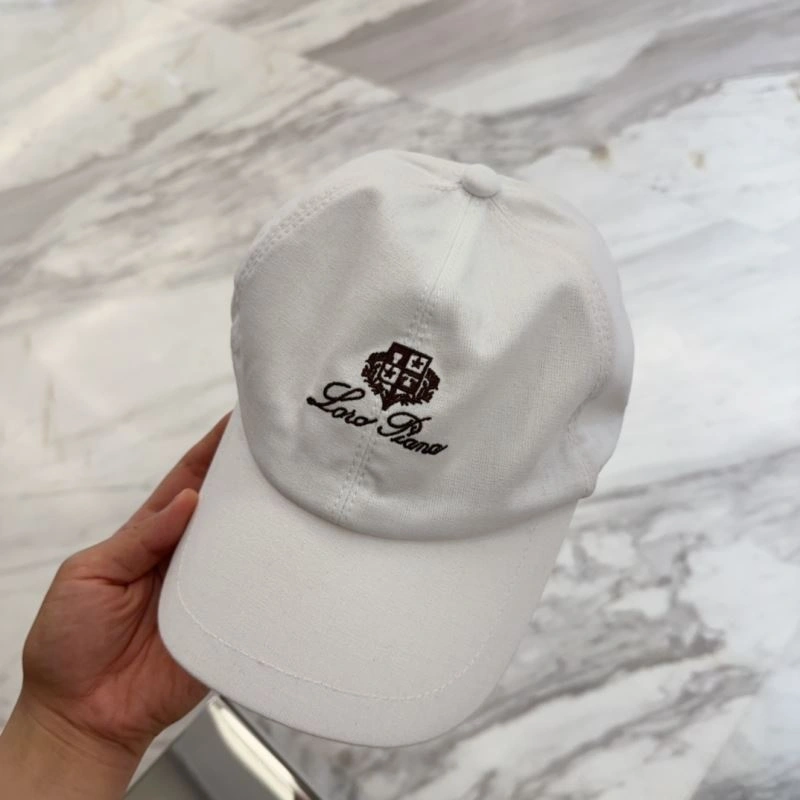 Loro Piana Caps Modern 258298