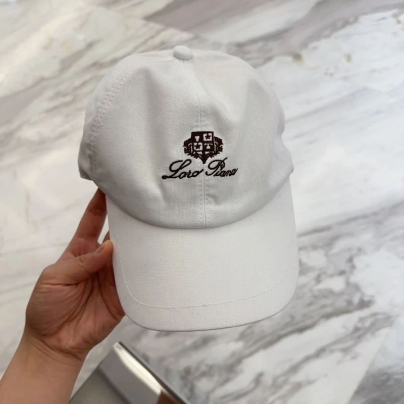 Loro Piana Caps Modern 258298