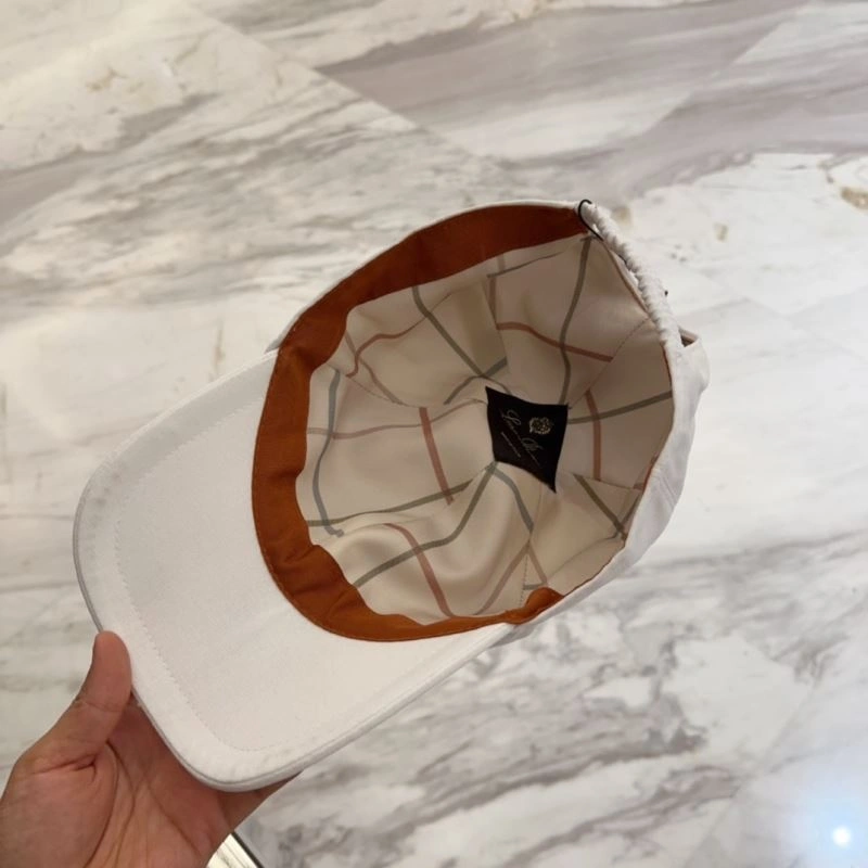 Loro Piana Caps Modern 258298