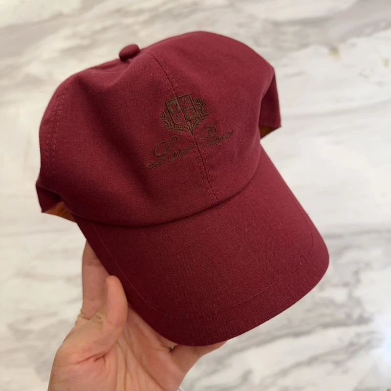 Loro Piana Caps Youthful 258296