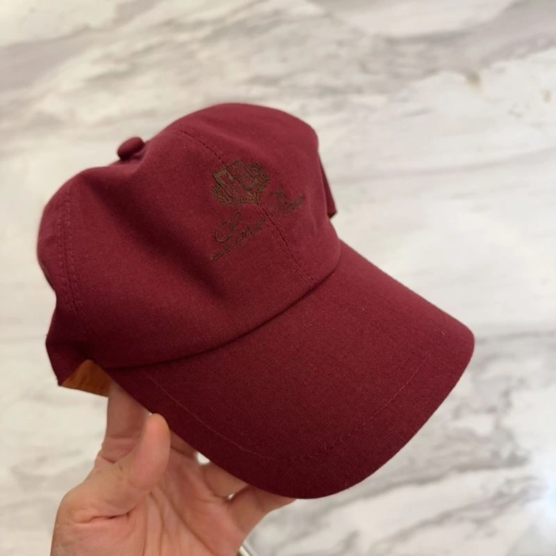 Loro Piana Caps Youthful 258296