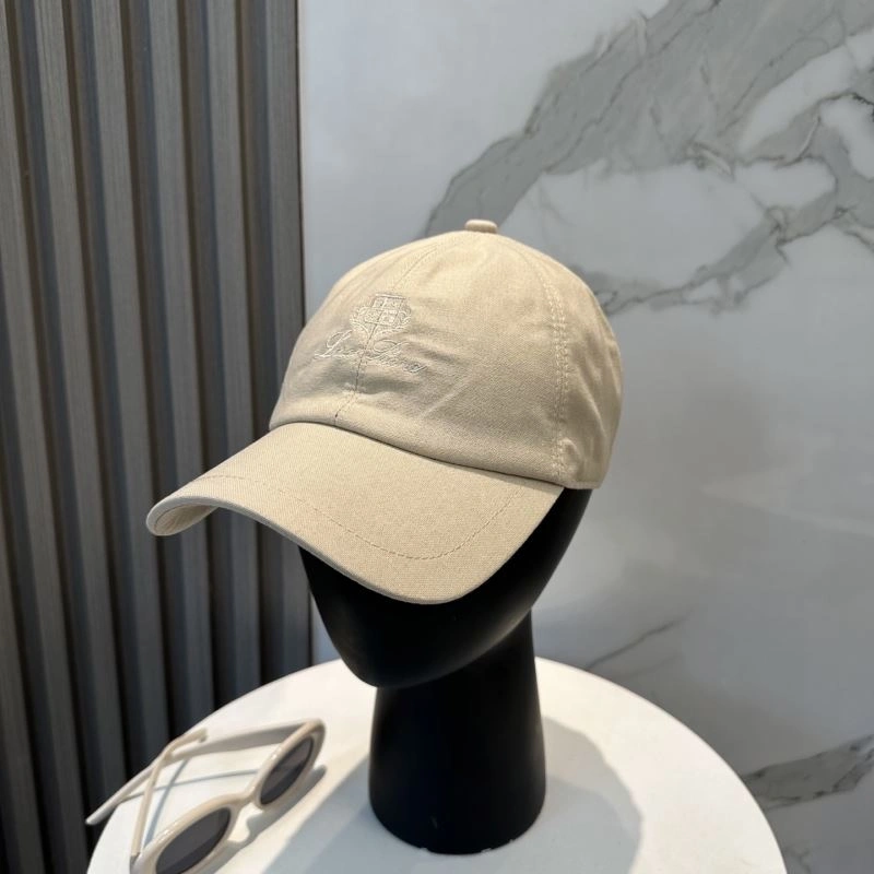 Loro Piana Caps Supportive 258277