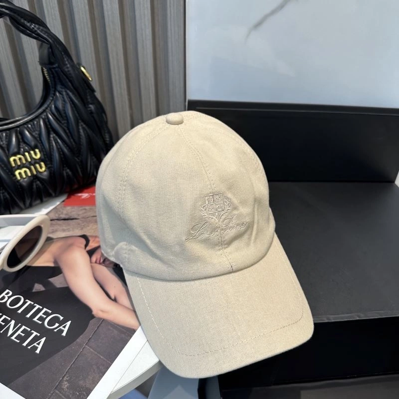 Loro Piana Caps Supportive 258277