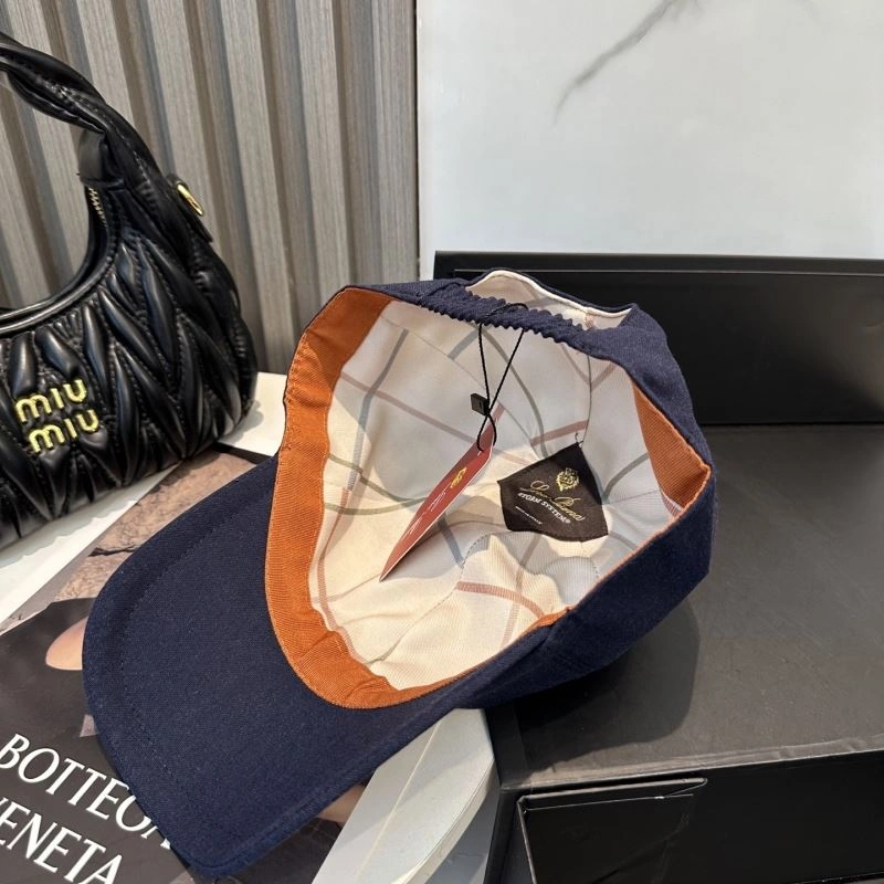 Loro Piana Caps Sophisticated 258276