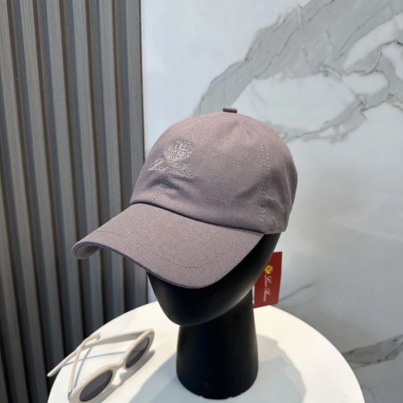 Loro Piana Caps Refined 258242