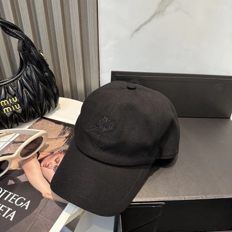 WellDesigned Loro Piana Caps 258238