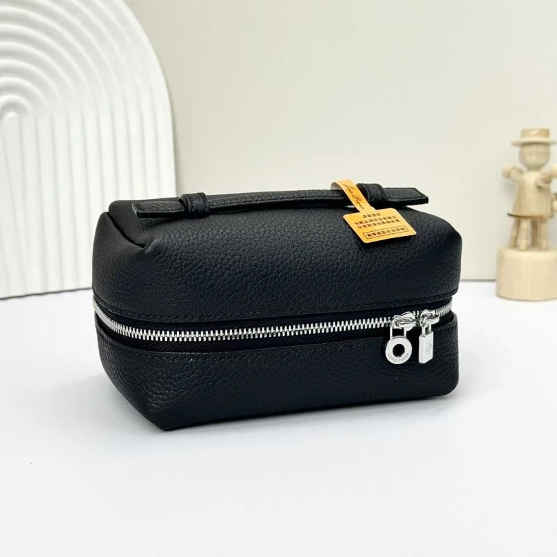 Loro Piana Cosmetic Bags Fashionable 44299
