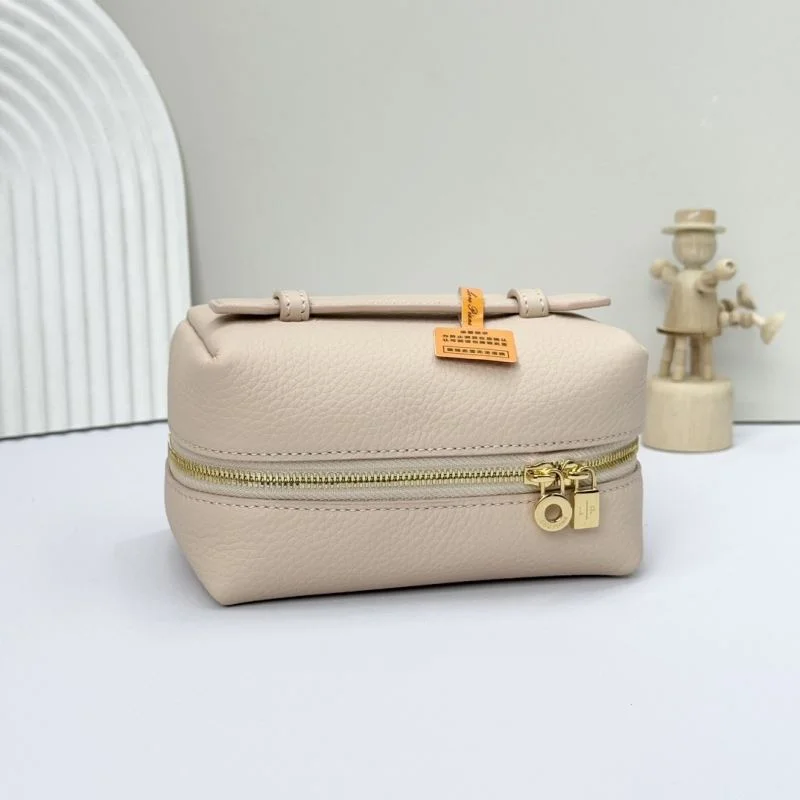SmoothTexture Loro Piana Cosmetic Bags 44298