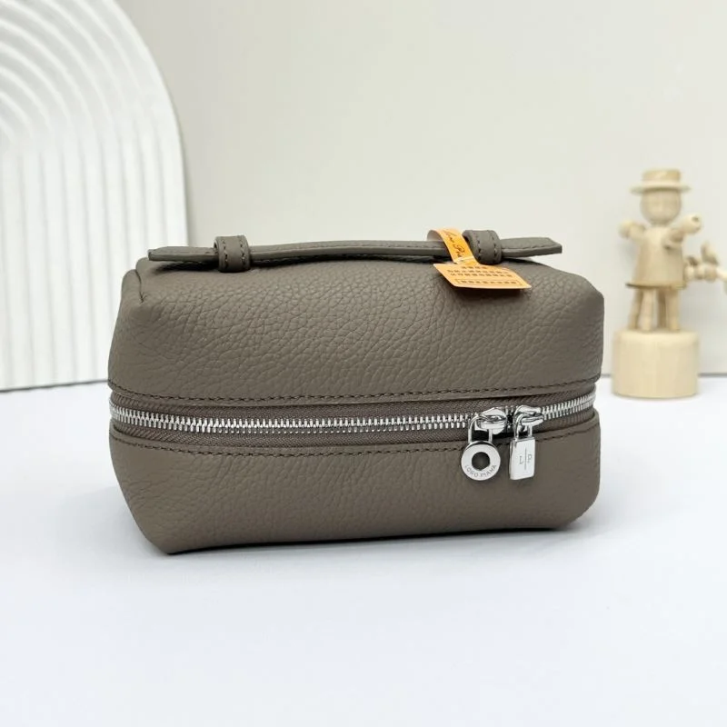 Loro Piana Cosmetic Bags Comfortable 44297