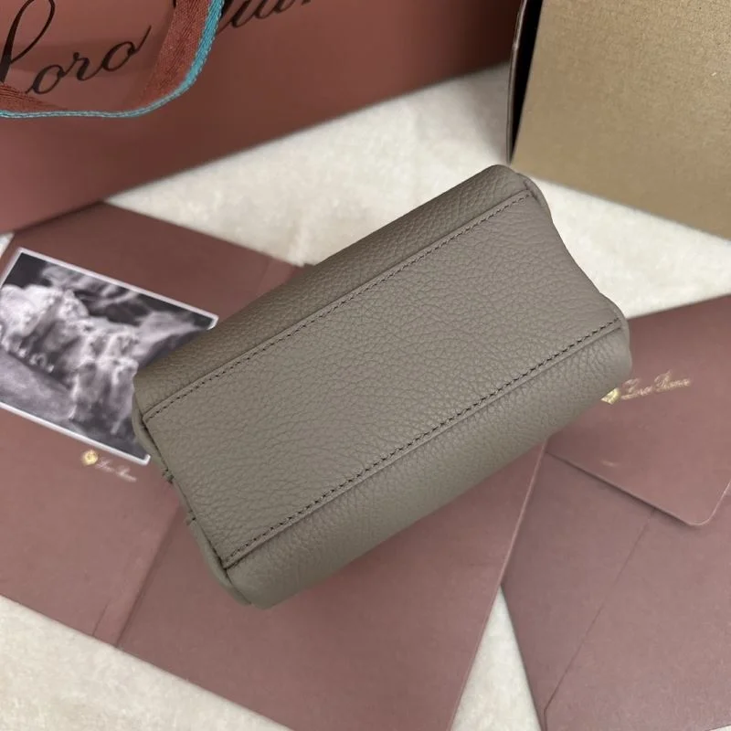Loro Piana Cosmetic Bags FastDry 44001