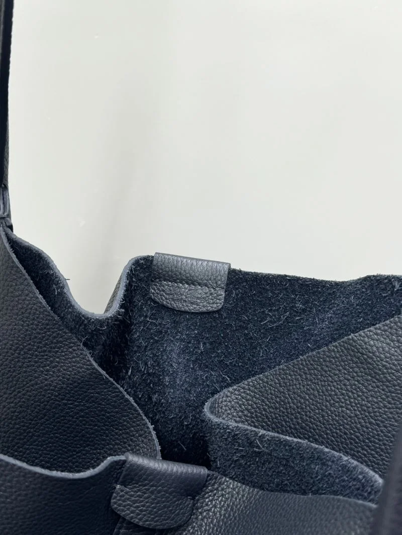 Trendy Loro Piana Hobo Bags 44348