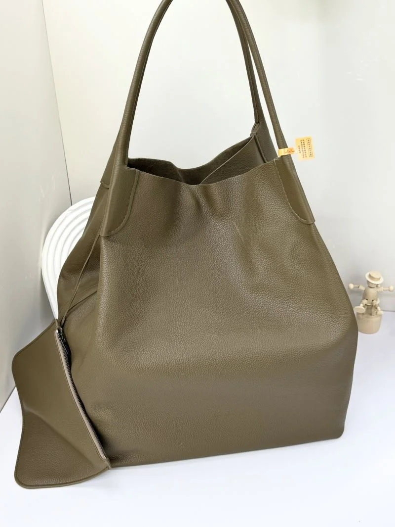 Elegant Loro Piana Hobo Bags 44310