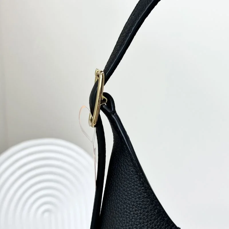 Loro Piana Hobo Bags Resilient 44295