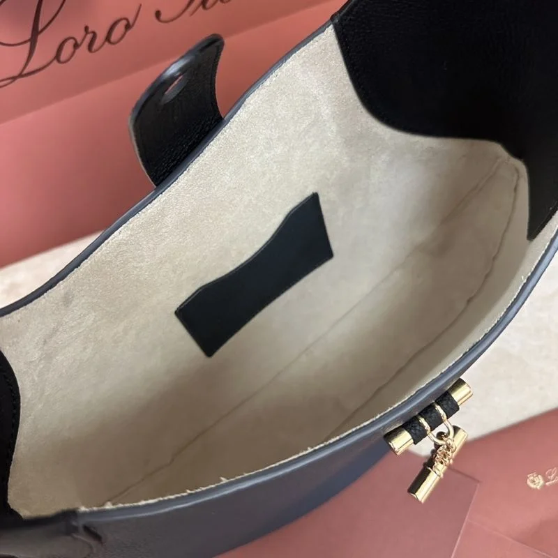 Durable Loro Piana Hobo Bags 43991