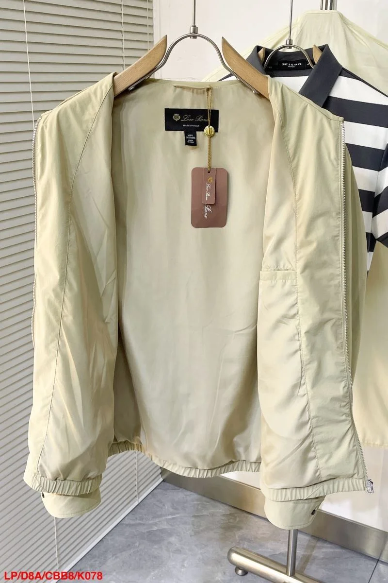 Stylish Loro Piana Outwear 164085