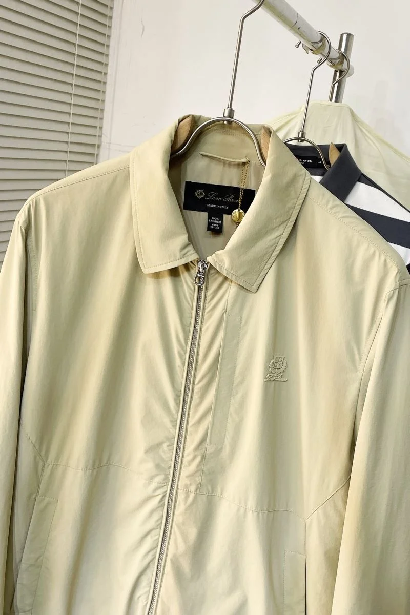 Stylish Loro Piana Outwear 164085