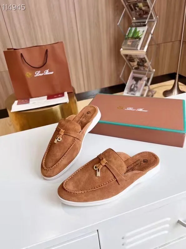 Minimalist Loro Piana Sandals 4353