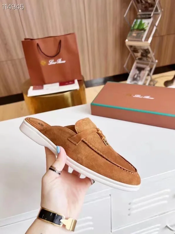Minimalist Loro Piana Sandals 4353