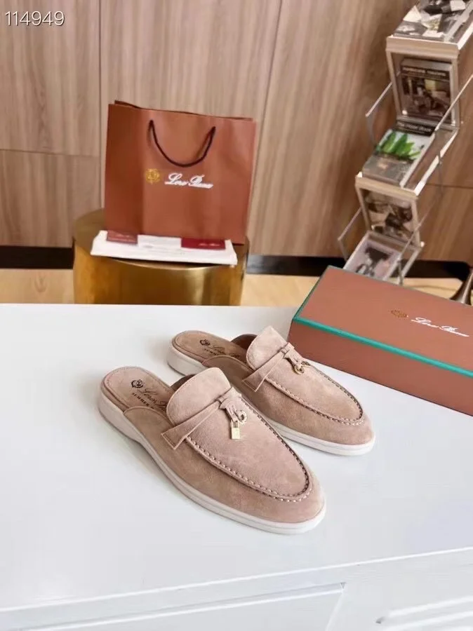 UrbanStyle Loro Piana Sandals 4387