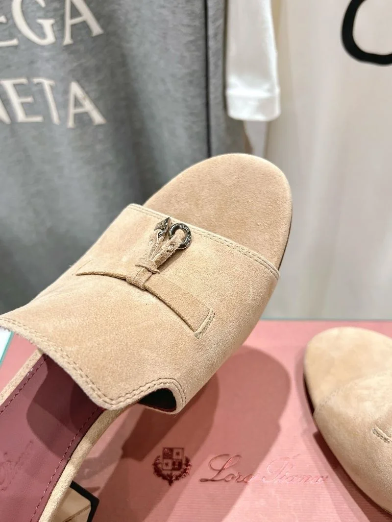 Loro Piana Sandals Youthful 12109
