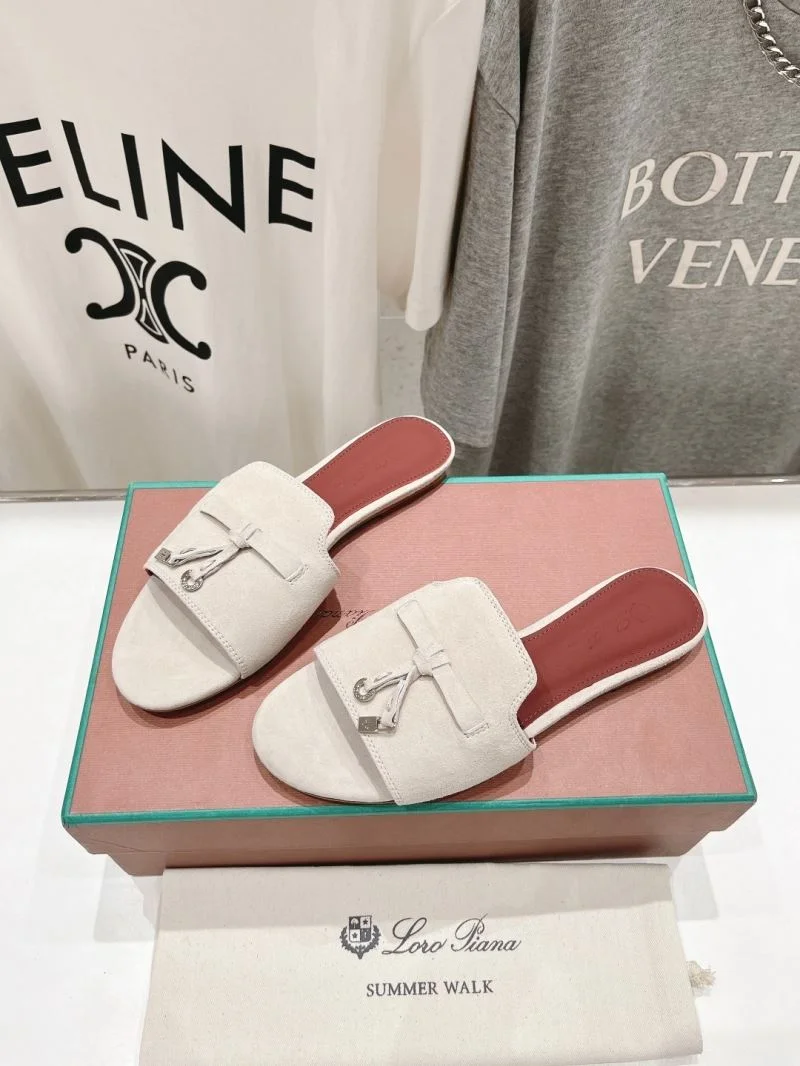 Lightweight Loro Piana Sandals 12092